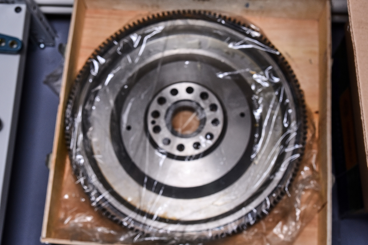 Маховик 1005120-73D - изображение 1